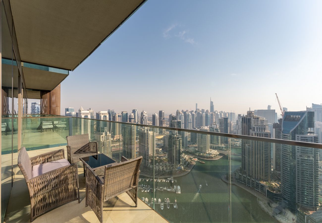 Ferienwohnung in Dubai - Marina Yachtansicht | Geräumig | Luxuriös