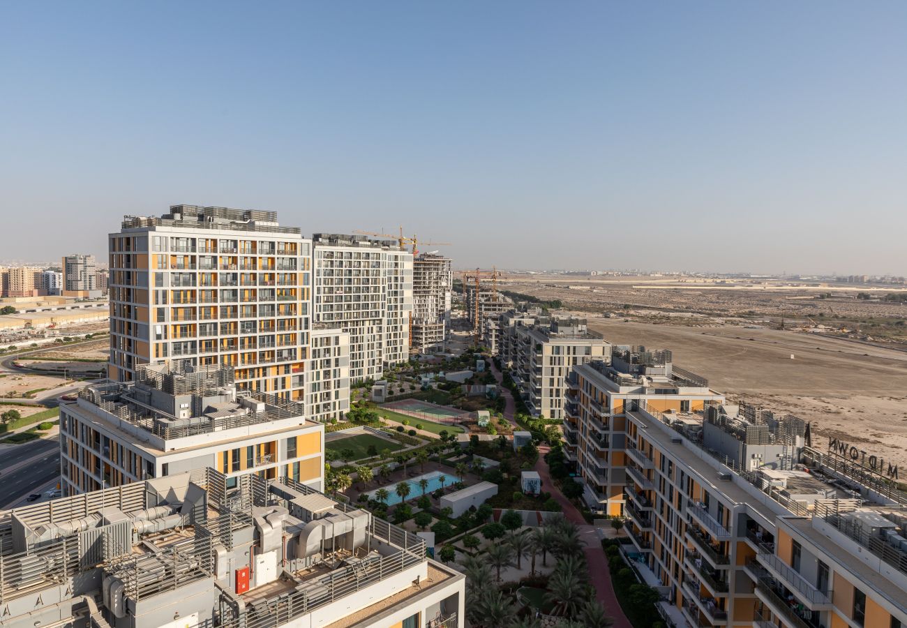 Ferienwohnung in Dubai - Zugang zum Pool und Fitnessraum | Weit | Aufwändig