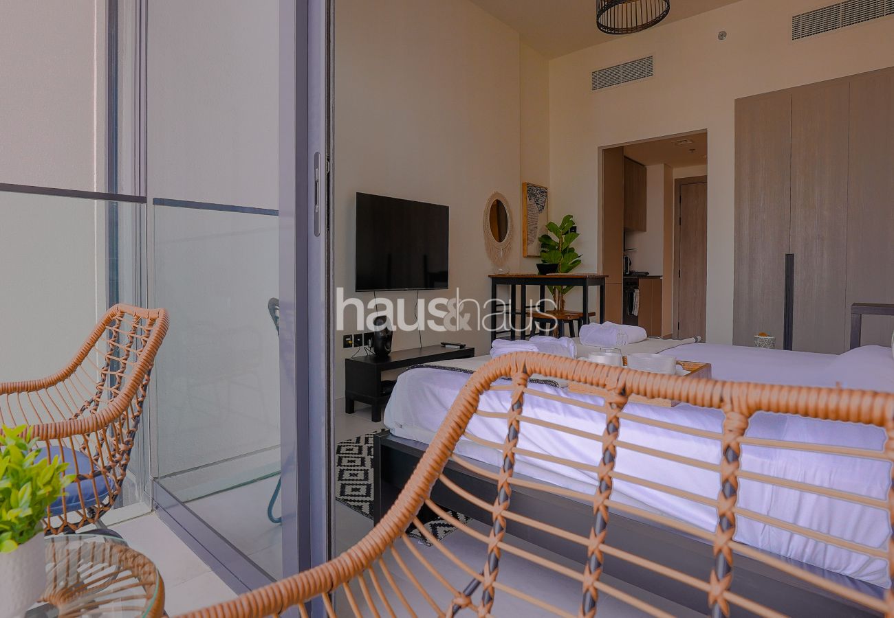 Studio in Dubai - Fully equipped | Brand New | Modern