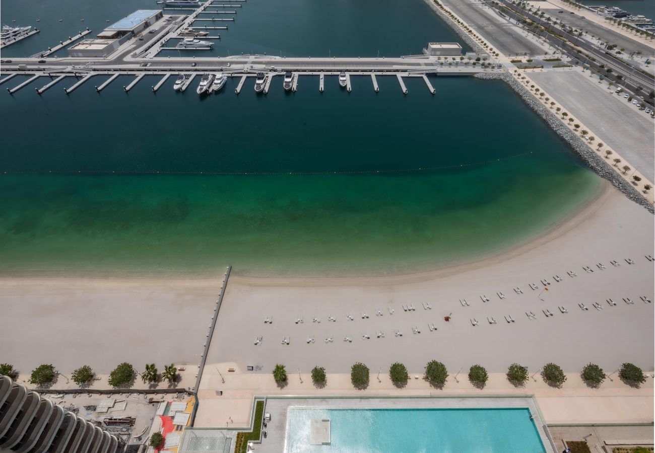 Ferienwohnung in Dubai - Direkt am Strand | Atemberaubend | Luxuriös