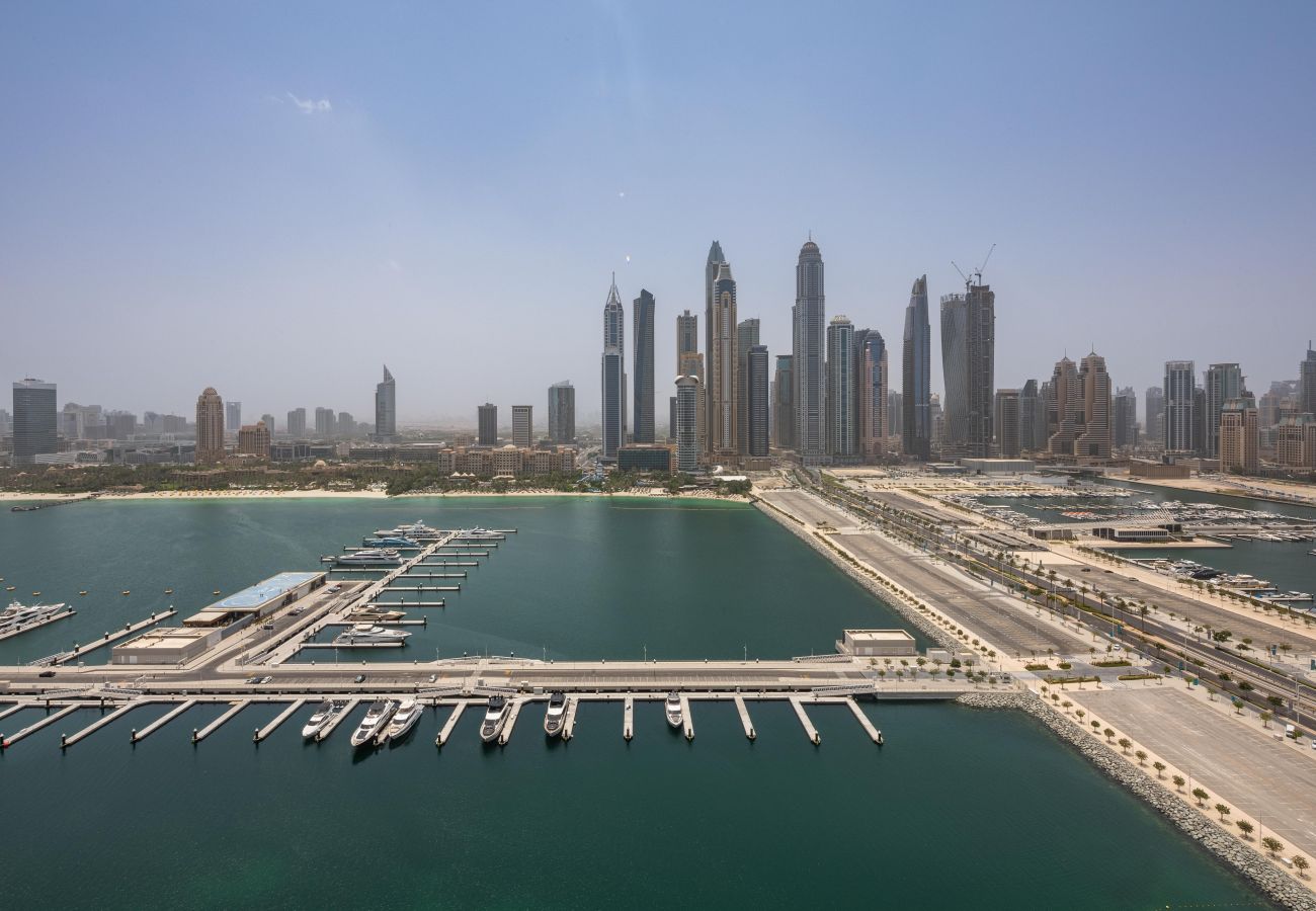 Ferienwohnung in Dubai - Direkt am Strand | Atemberaubend | Luxuriös