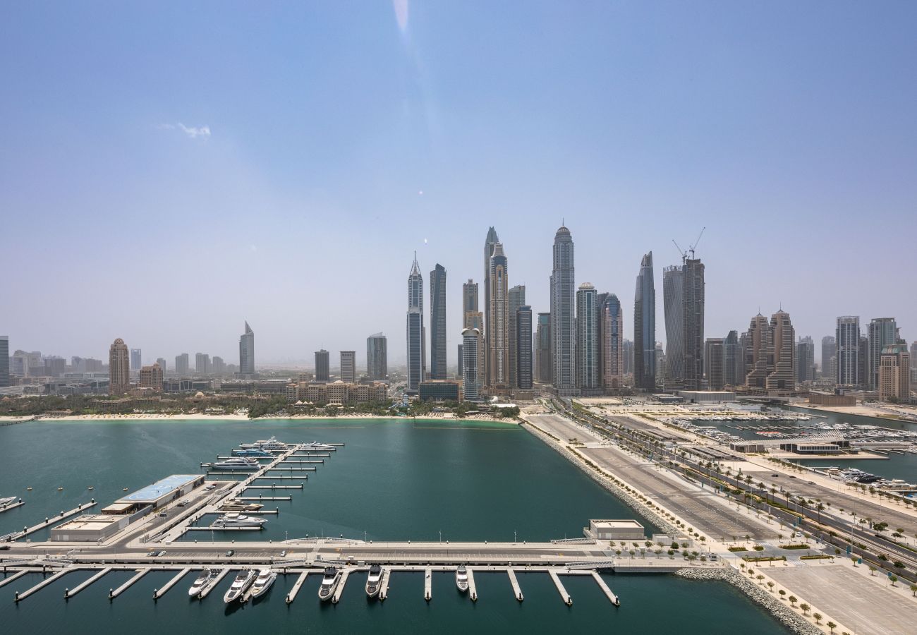 Ferienwohnung in Dubai - Atemberaubend | Voller Meerblick | Zugang zum Strand