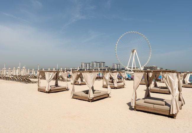 Ferienwohnung in Dubai - City and Partial Sea View | Vast | Maid's Room