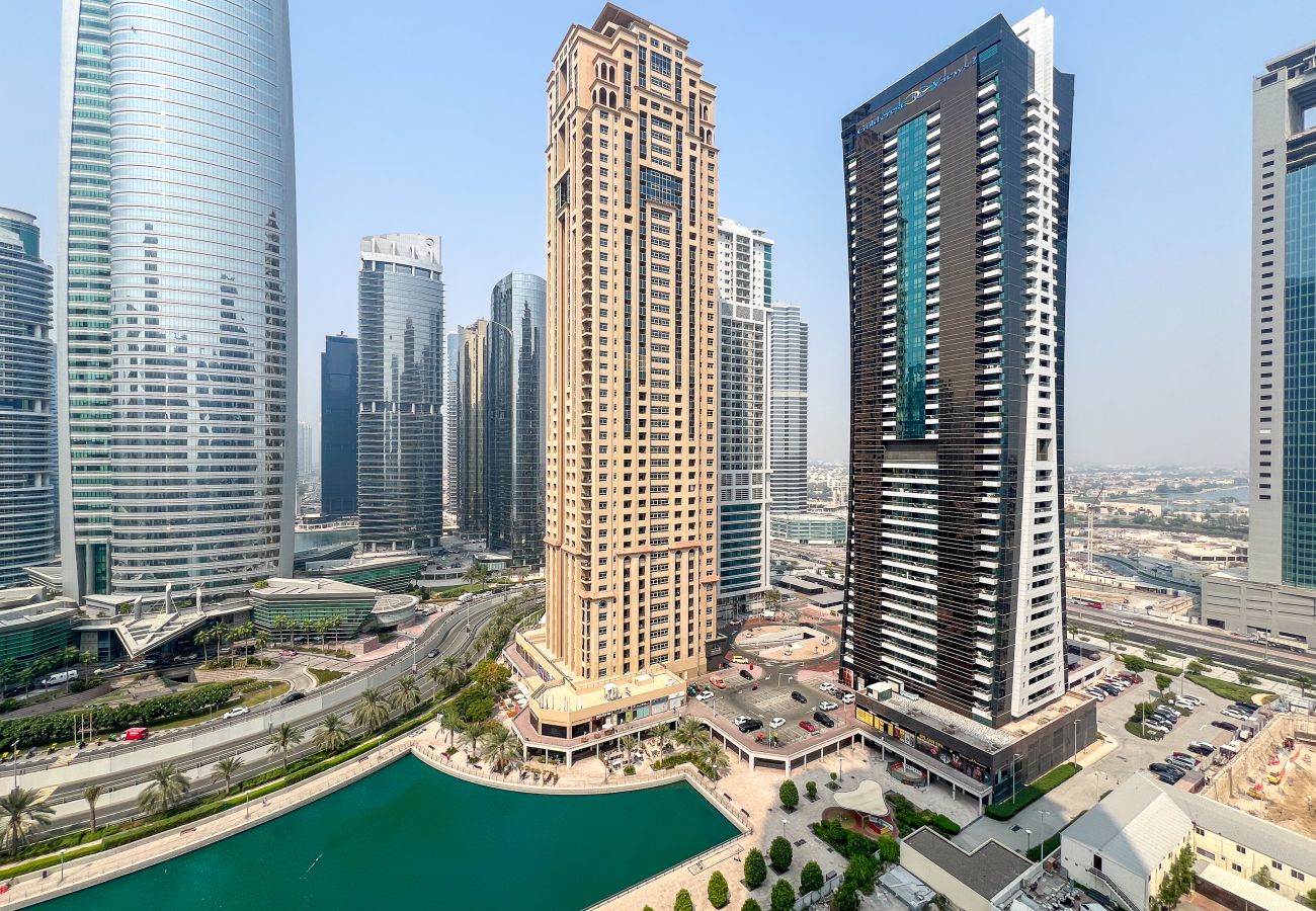 Ferienwohnung in Dubai - Atemberaubender Seeblick | Chich-Einheit | Gemütlich