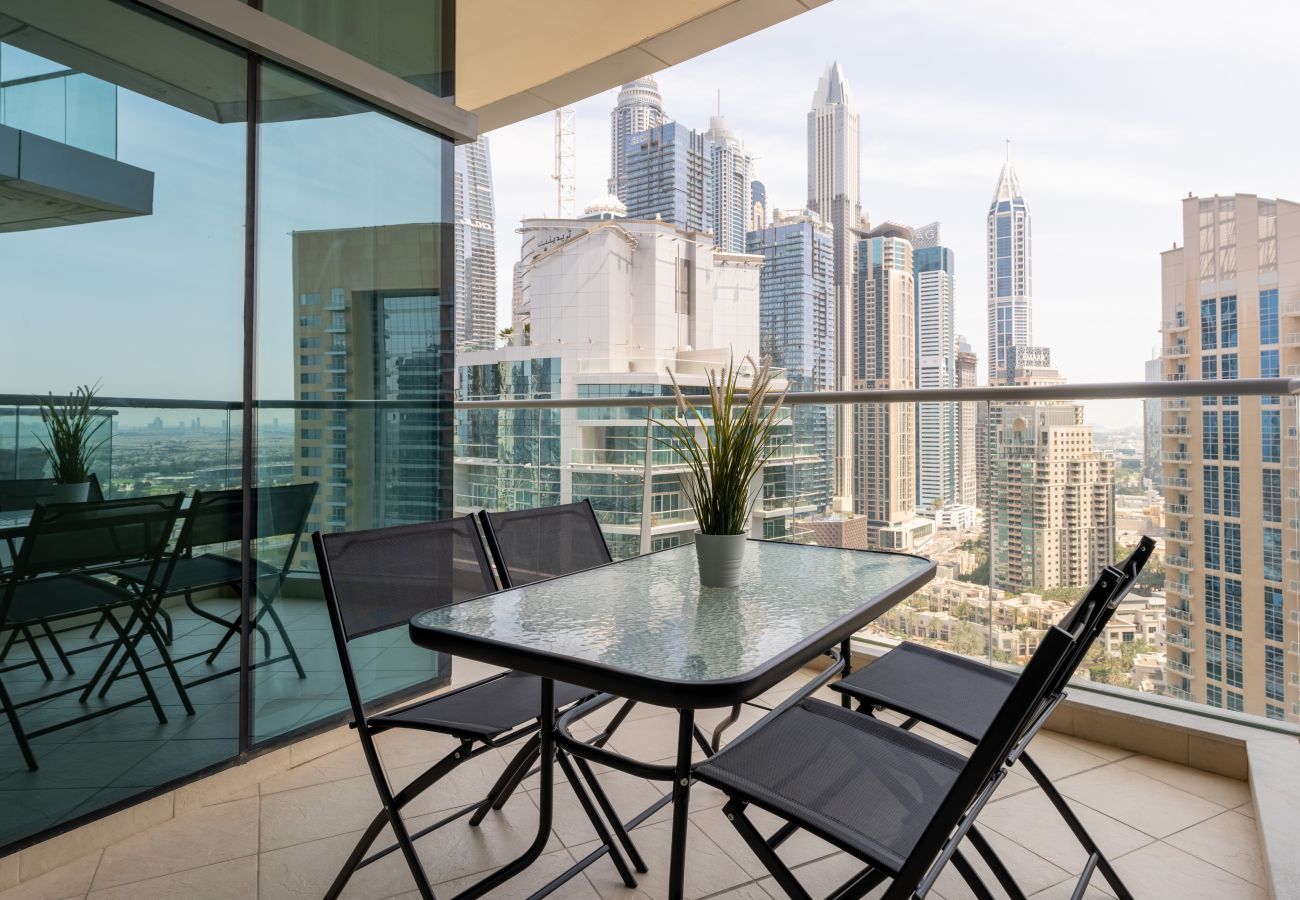 Ferienwohnung in Dubai - Schöne Aussicht auf den Jachthafen | Riesige Balkone | Helle Einheit