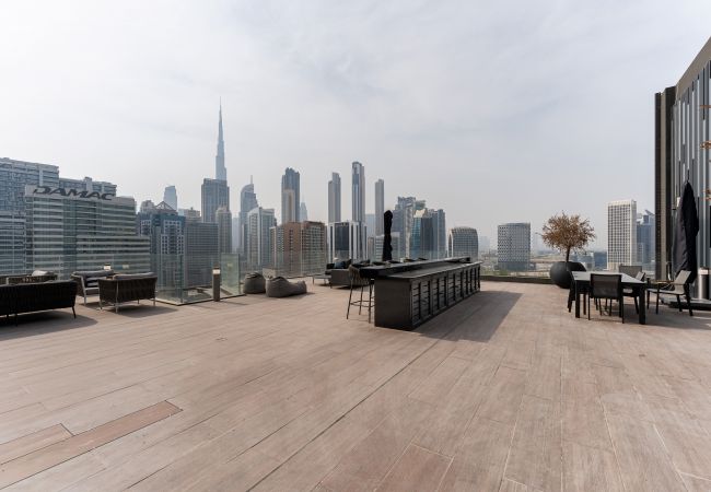 Ferienwohnung in Dubai - Deluxe 1 Schlafzimmer | Schöne Aussicht auf den Burj Khalifa und den Dubai-Kanal