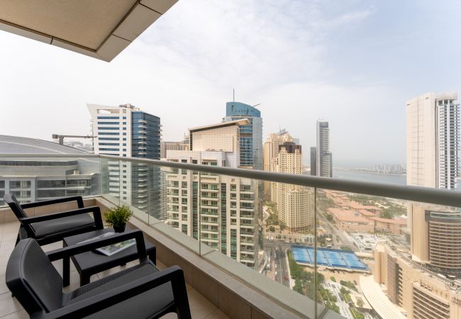 Ferienwohnung in Dubai - Spektakulärer Meerblick | Obergeschoss | Charmant