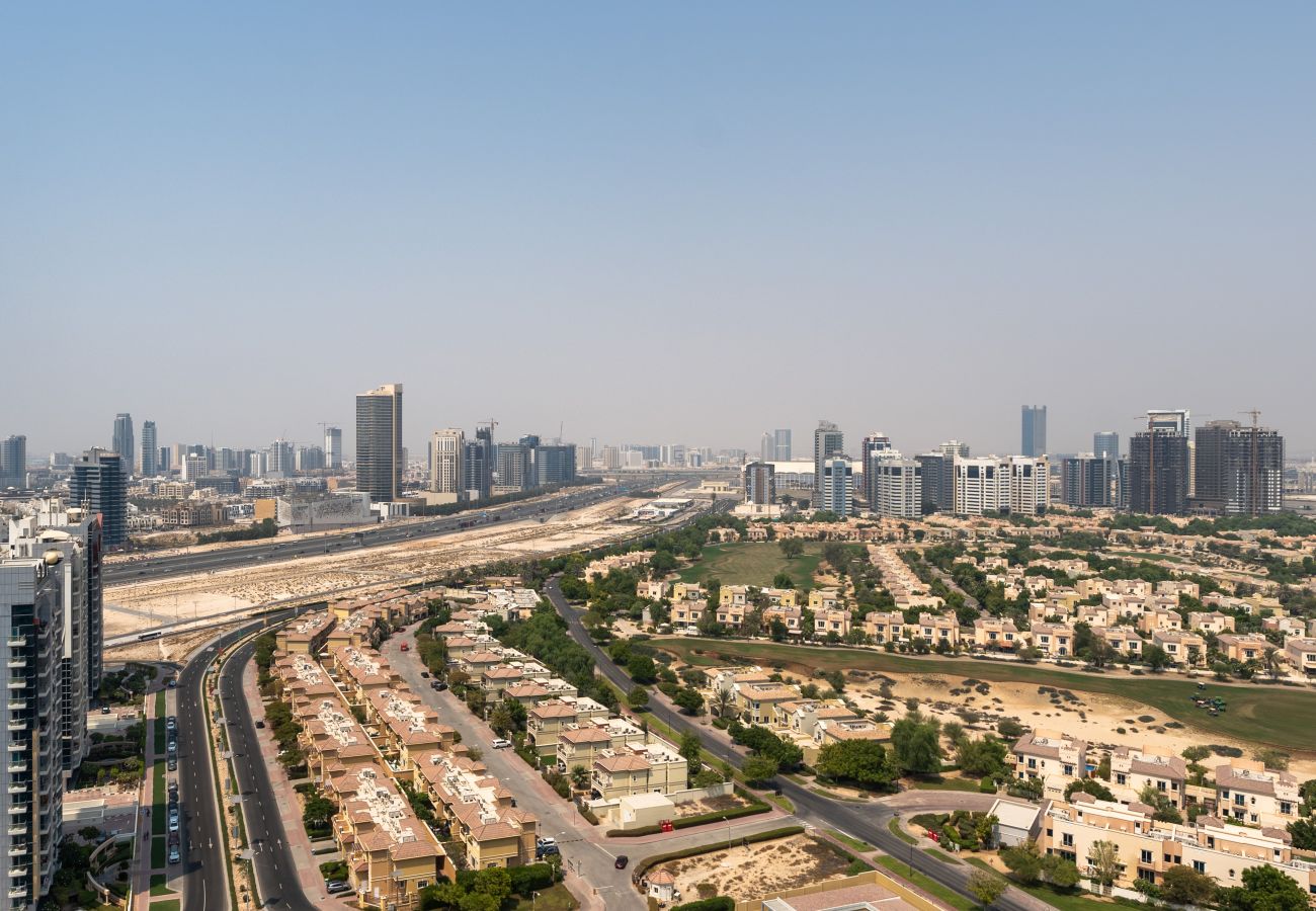 Studio in Dubai - Tolle Aussicht auf den Golfplatz | Geräumiges Studio | Gemütlich