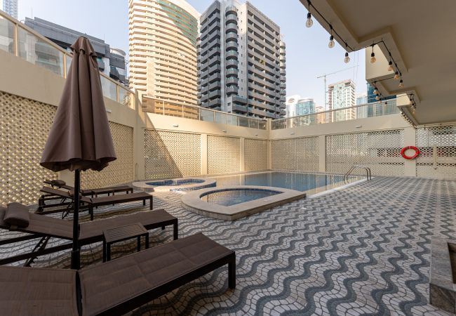 Ferienwohnung in Dubai - Anspruchsvolle 2BR | Kosmopolitischer Lebensstil | Gemütlich