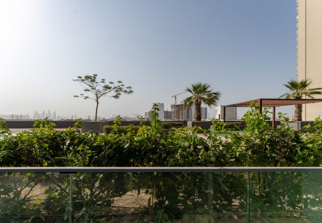 Ferienwohnung in Dubai - Üppiges Grün | Geräumiger Balkon | Still