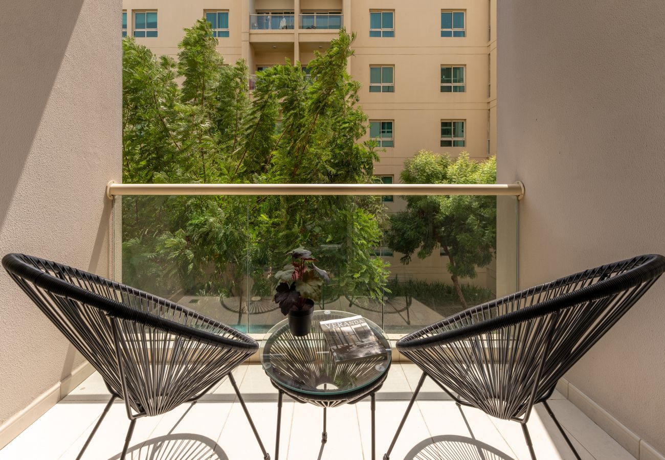 Ferienwohnung in Dubai - Fully Upgraded | Tranquil 1 BR | Open Greenspace