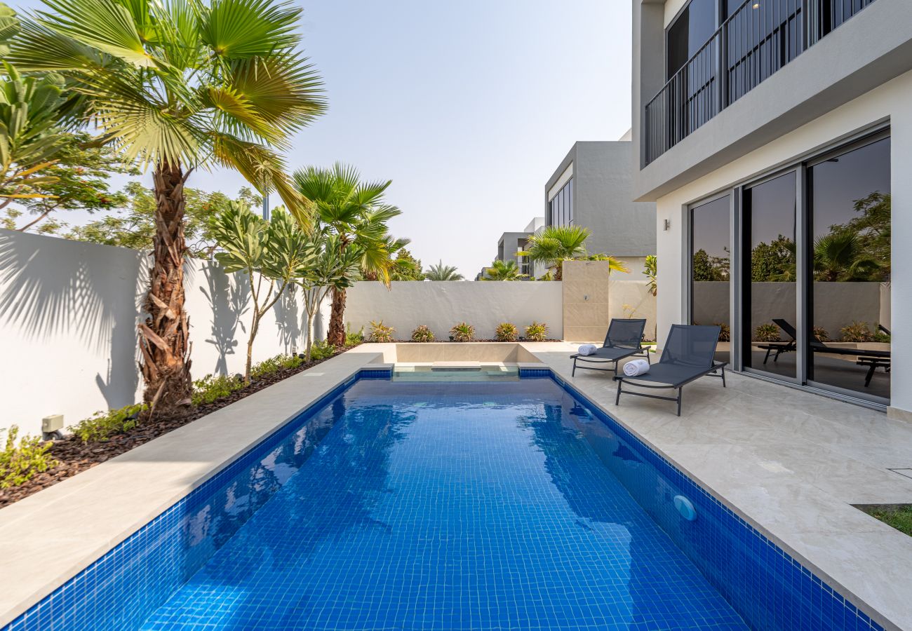 Villa in Dubai - Privater Pool | Luxuriöse Villa | Aktualisiert