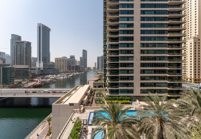 Ferienwohnung in Dubai - Uferpromenade | Tolle Aussicht auf den Jachthafen | Beschwingt