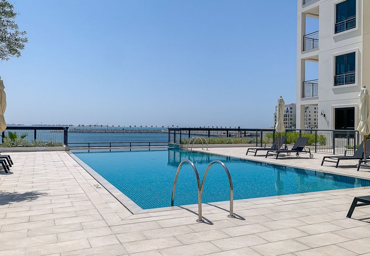 Ferienwohnung in Dubai - Beach Access | Tastefully Furnished | Sleeps 4