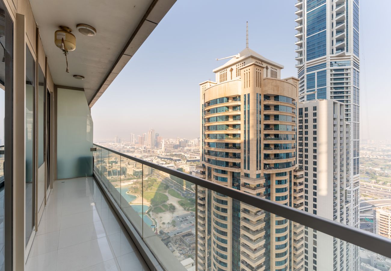 Ferienwohnung in Dubai - Higher Floor | Beautiful View | Great Amenities