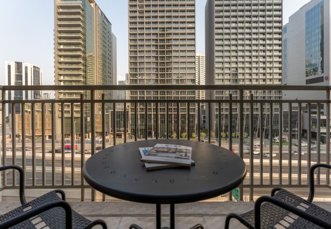 Ferienwohnung in Dubai - In der Nähe von Burj Khalifa | Urbaner Chic | Hübsch