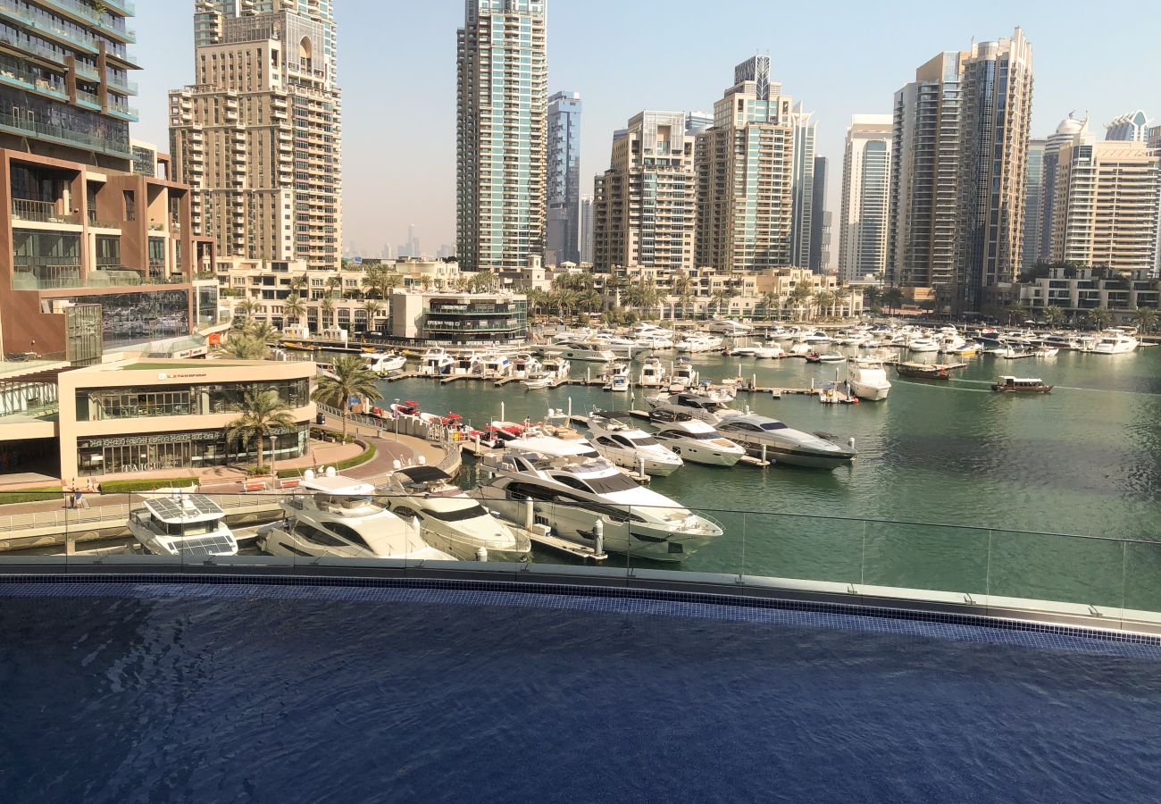 Ferienwohnung in Dubai - Exquisitely Furnished | Great Marina View | Luxe