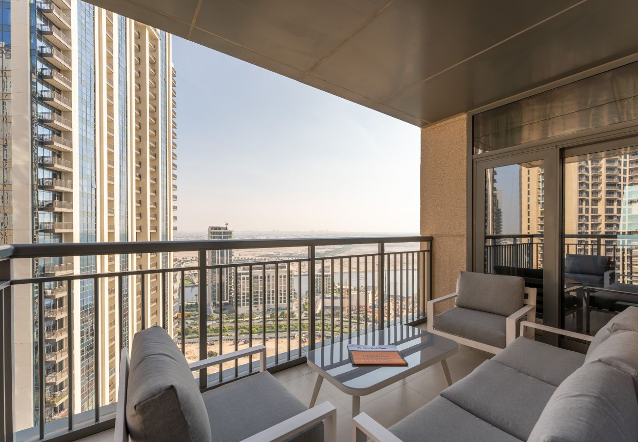 Ferienwohnung in Dubai - Schöne Gemeinschafts- und Skyline-Ansicht | Geräumig | Deluxe