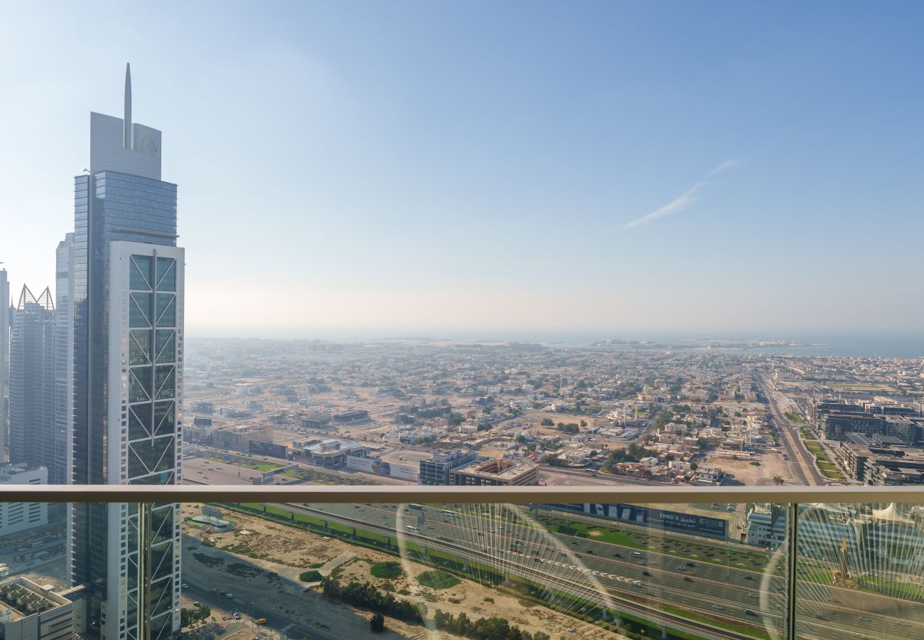 Ferienwohnung in Dubai - Close to Burj Khalifa | Luxurious 2BR | Vast