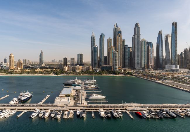 Ferienwohnung in Dubai - Zugang zum Strand | Herrlicher Meer- und Yachtblick | Riesig