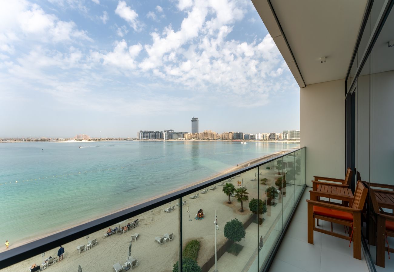 Ferienwohnung in Dubai - Strandfront | Atemberaubender Meerblick | Deluxe