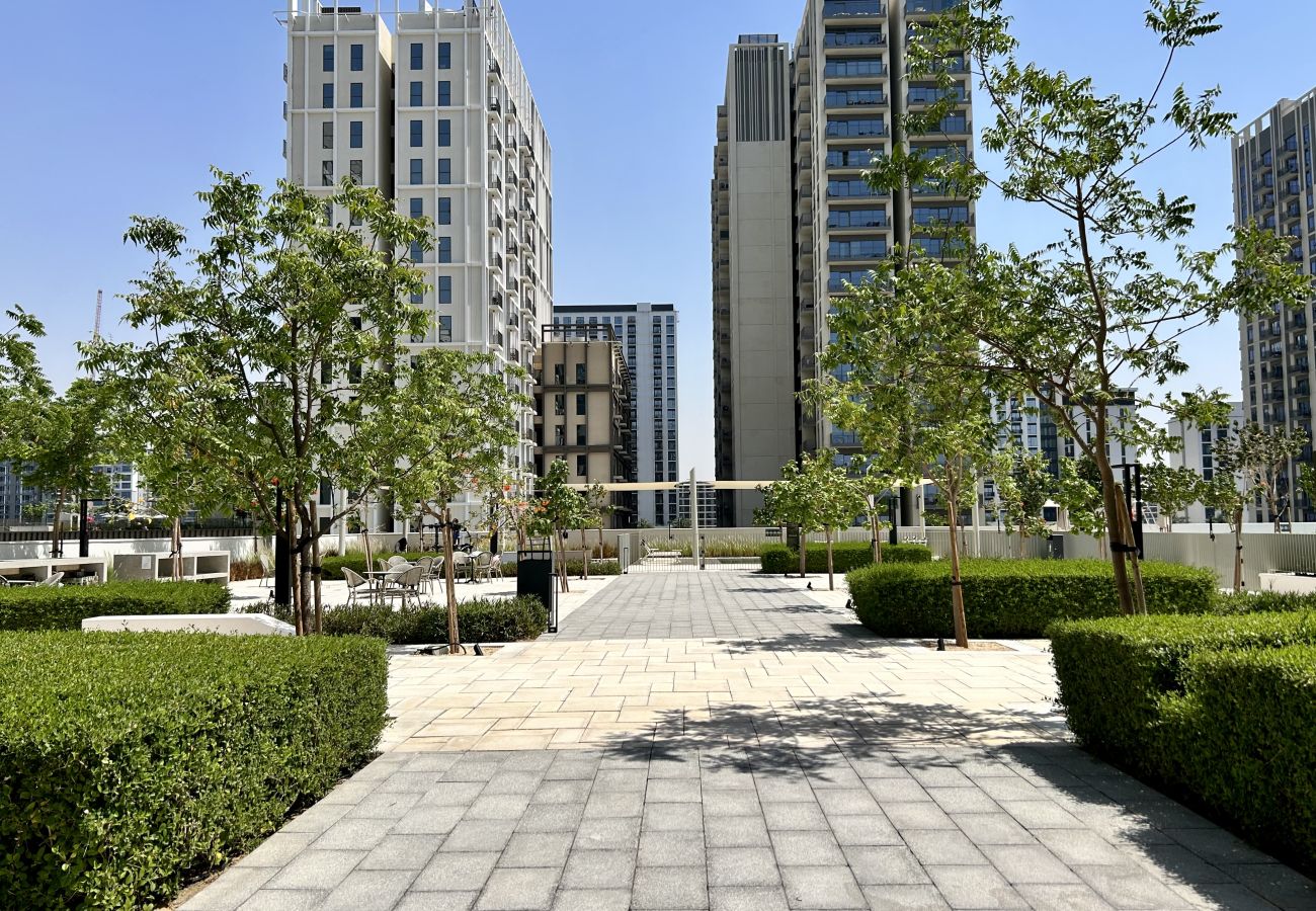 Ferienwohnung in Dubai - Atemberaubender Blick auf den Pool | In der Nähe des Parks | Gehobener Rückzugsort