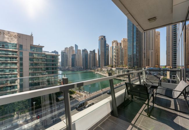 Ferienwohnung in Dubai - Neu möbliert | Blick auf den Jachthafen | Deluxe 2BR