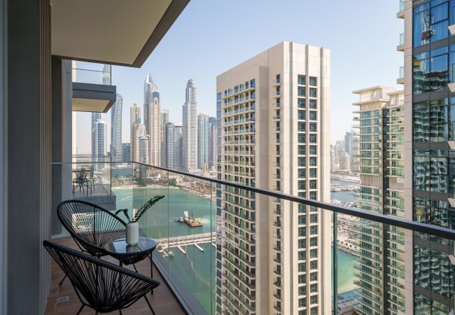 Ferienwohnung in Dubai - Blick auf das Meer und den Jachthafen von Dubai | Zugang zum Strand | Neu