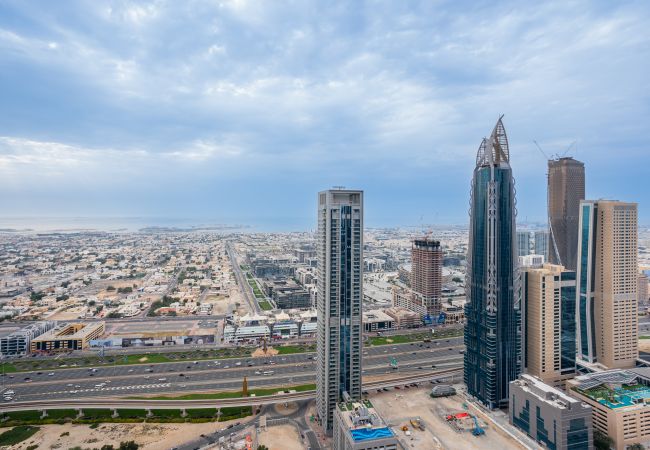 Ferienwohnung in Dubai - Breathtaking Sea & City Views | Exquisitely Furnished