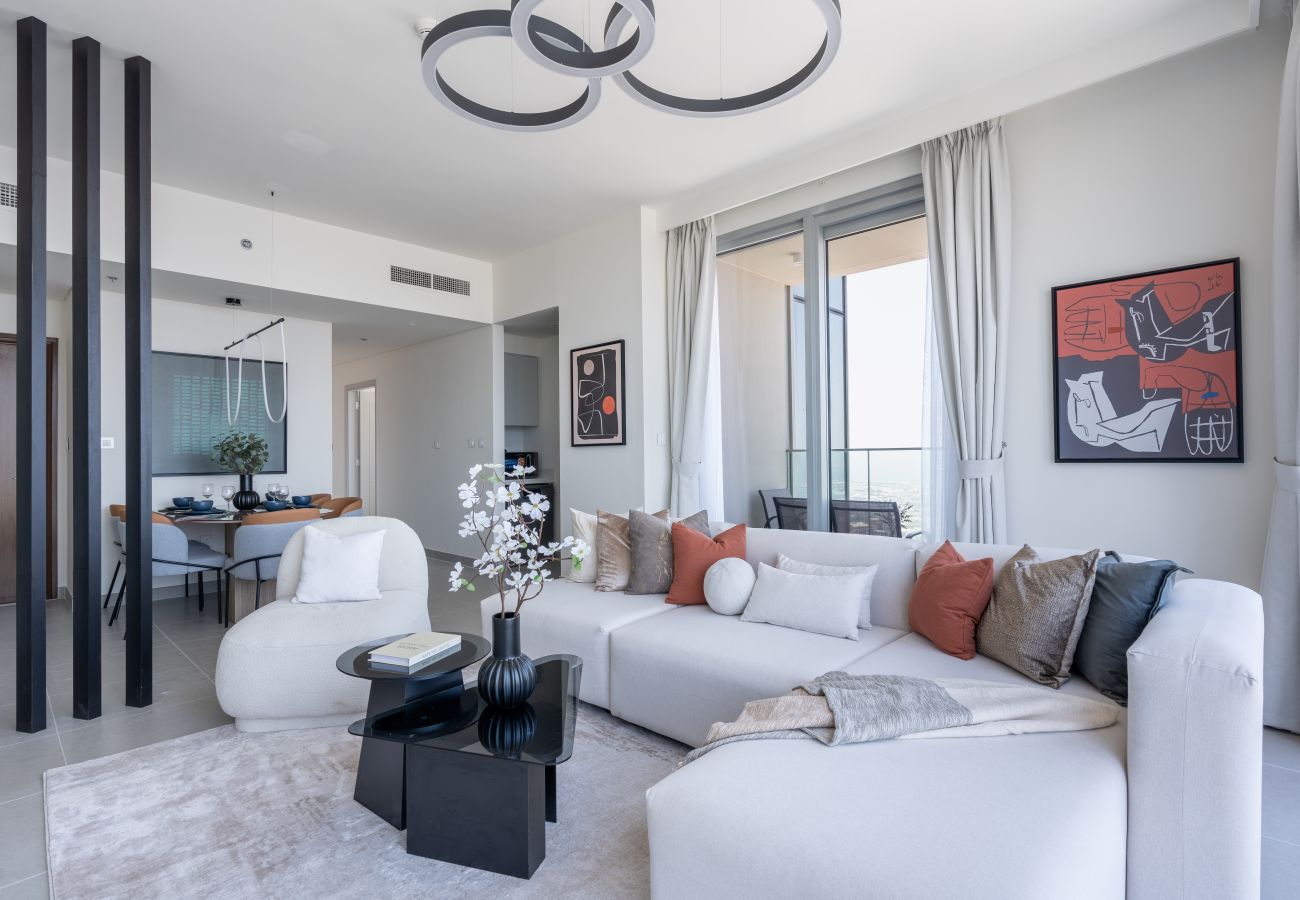 Ferienwohnung in Dubai - Sweeping Views of Sea and City Skyline | Prime