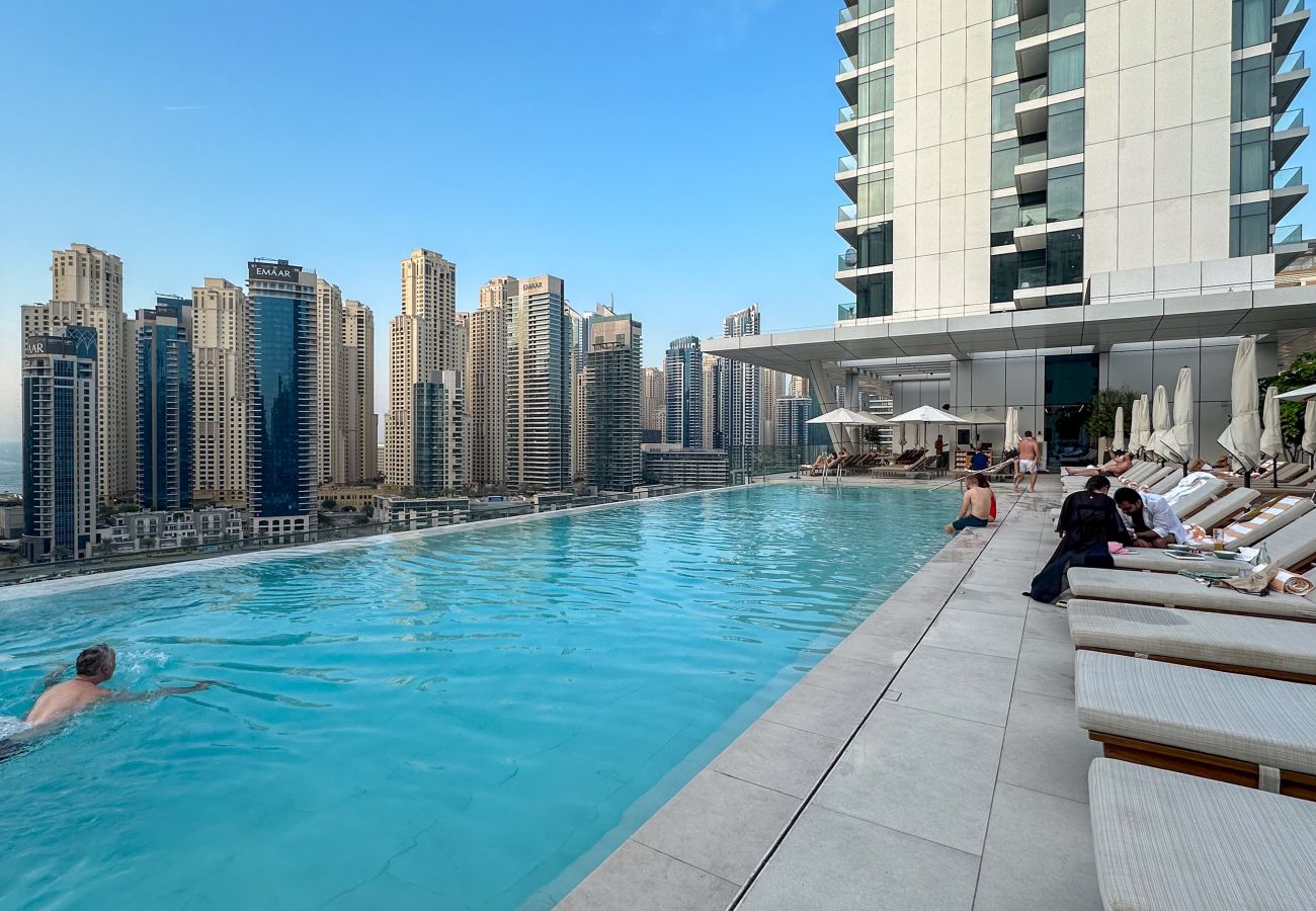 Ferienwohnung in Dubai - Unparalleled Luxury | Spectacular Marina Views | 2BR