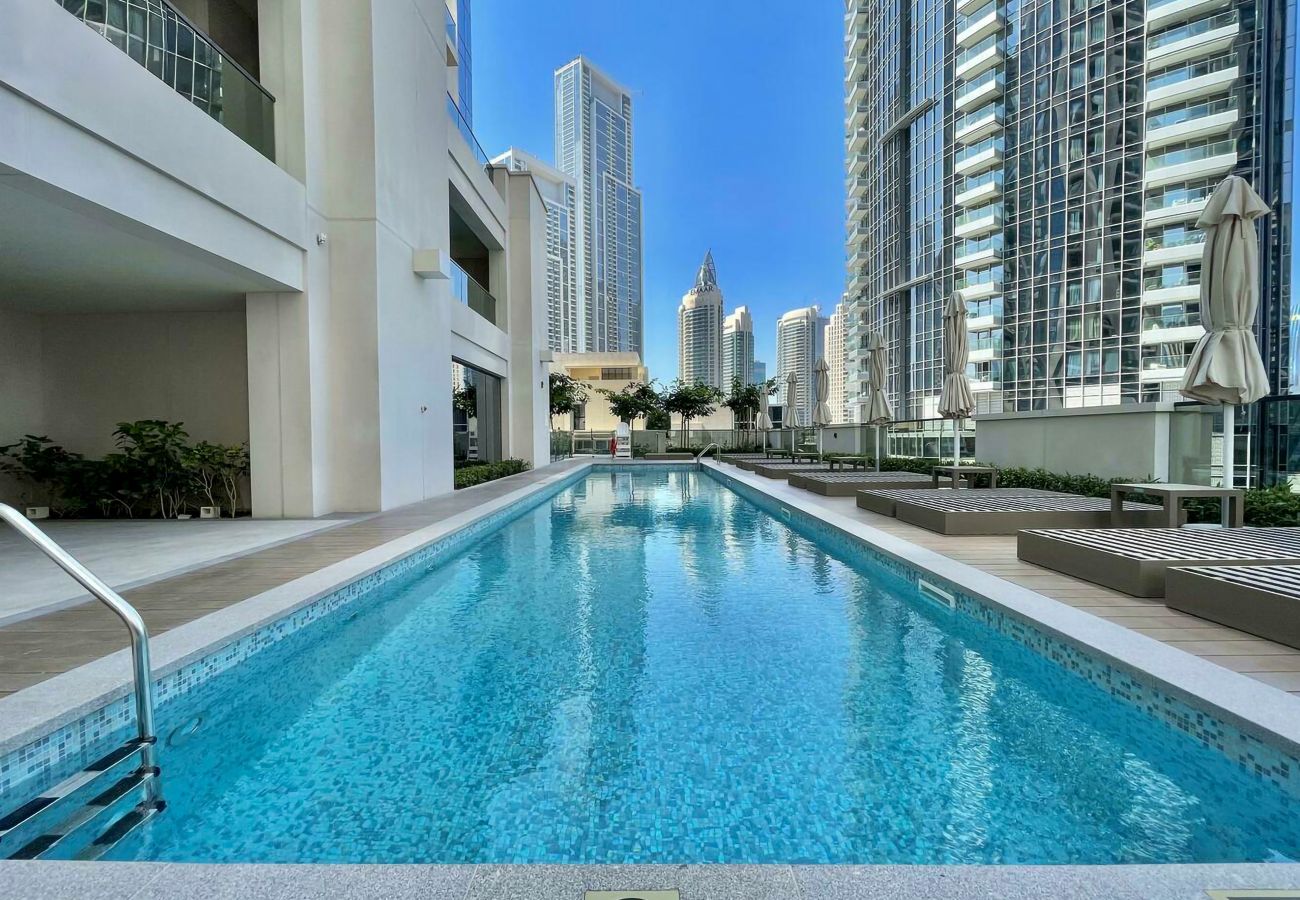 Ferienwohnung in Dubai - Opulent 2BR | Newly Furnished | Great City View