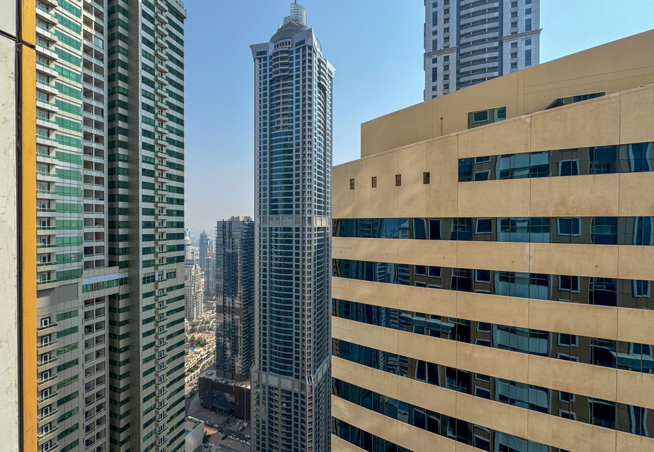 Ferienwohnung in Dubai - Newly Furnished | Accessible Location | Vibrant