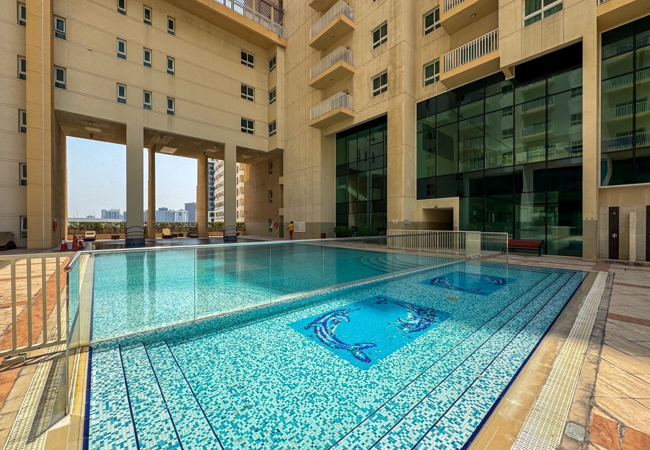 Ferienwohnung in Dubai - Great City View | Near Shopping Mall & Bus Stop