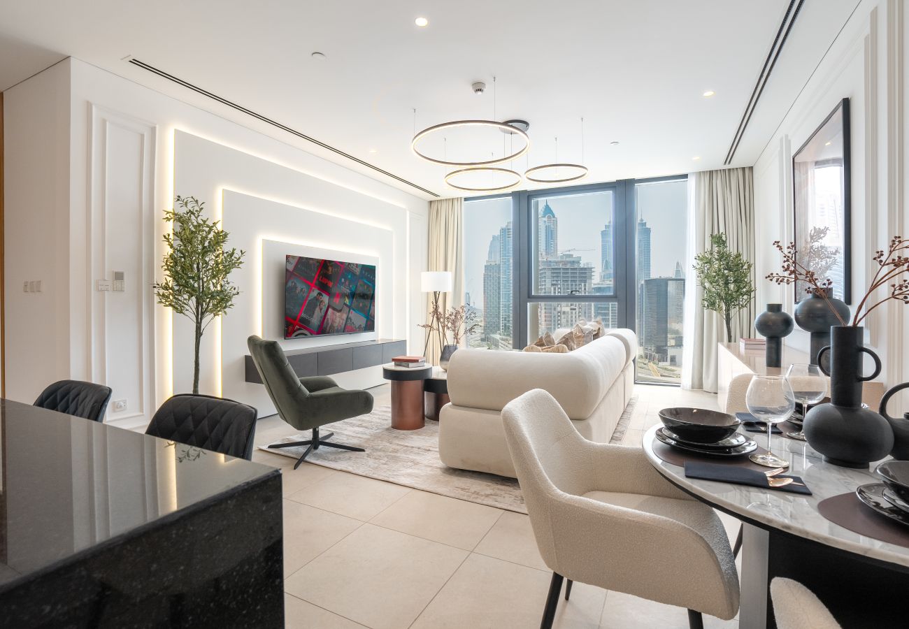 Ferienwohnung in Dubai - Luxurious | Expansive 1BR | Newly Furnished