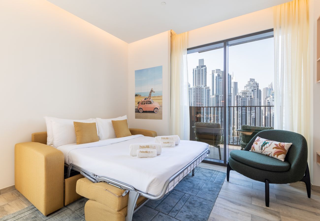 Ferienwohnung in Dubai - Burj Khalifa View | Chic Interiors | Sleeps 4