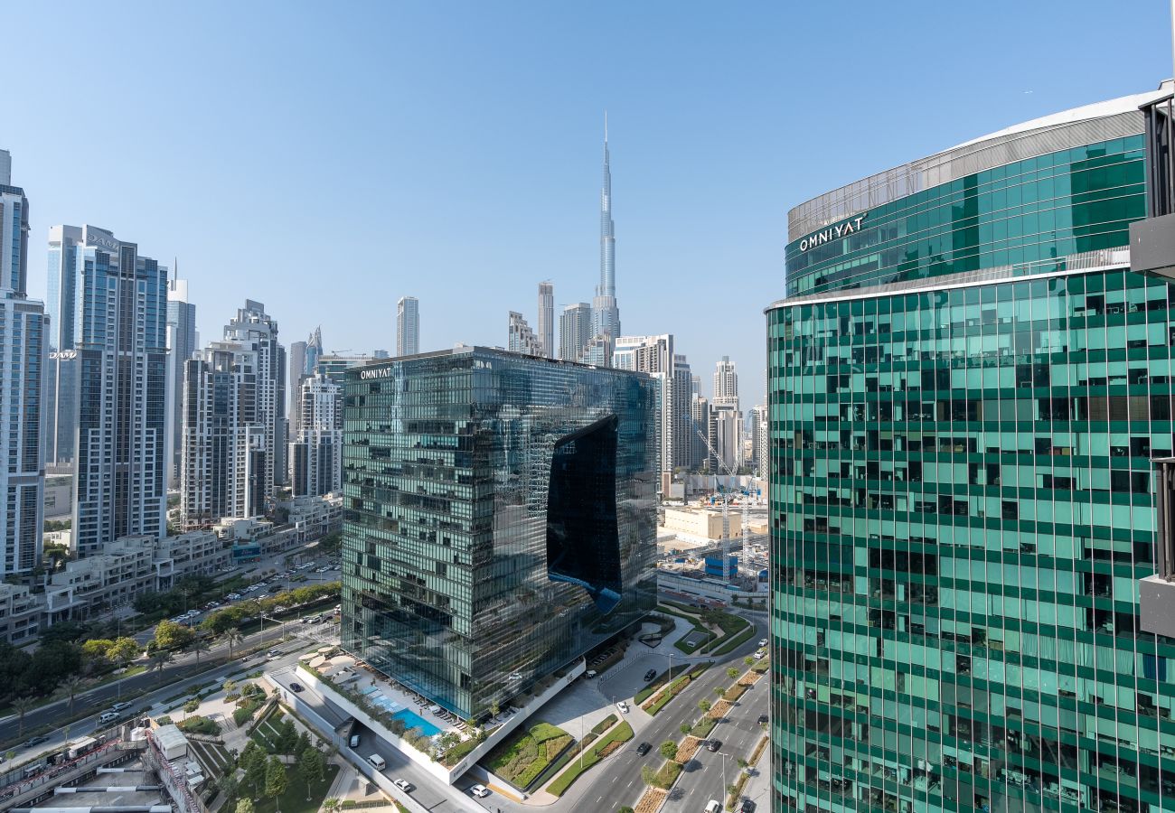 Ferienwohnung in Dubai - Burj Khalifa View | Chic Interiors | Sleeps 4