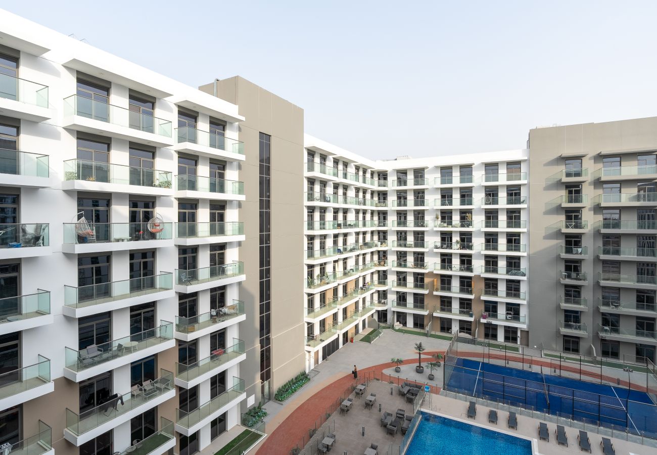 Ferienwohnung in Dubai - Pool View | Brand New Community | Sleeps 3