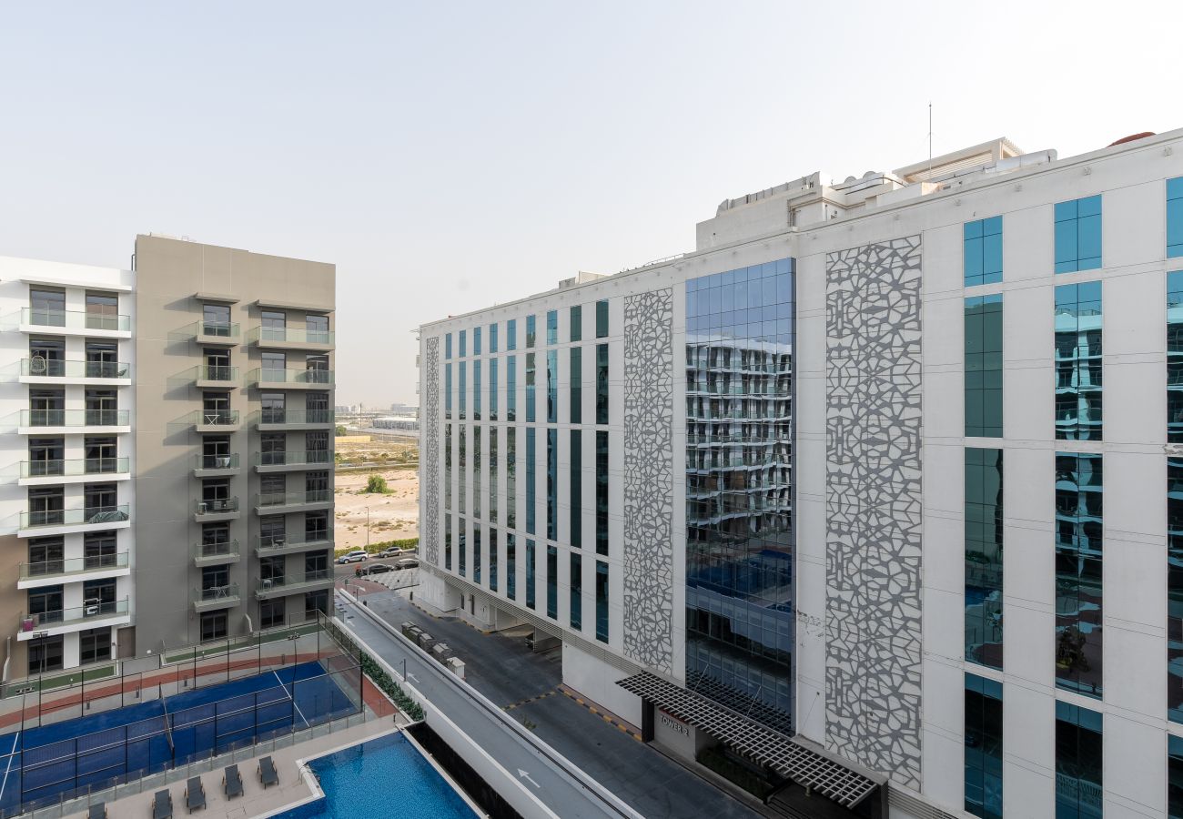 Ferienwohnung in Dubai - Pool View | Brand New Community | Sleeps 3