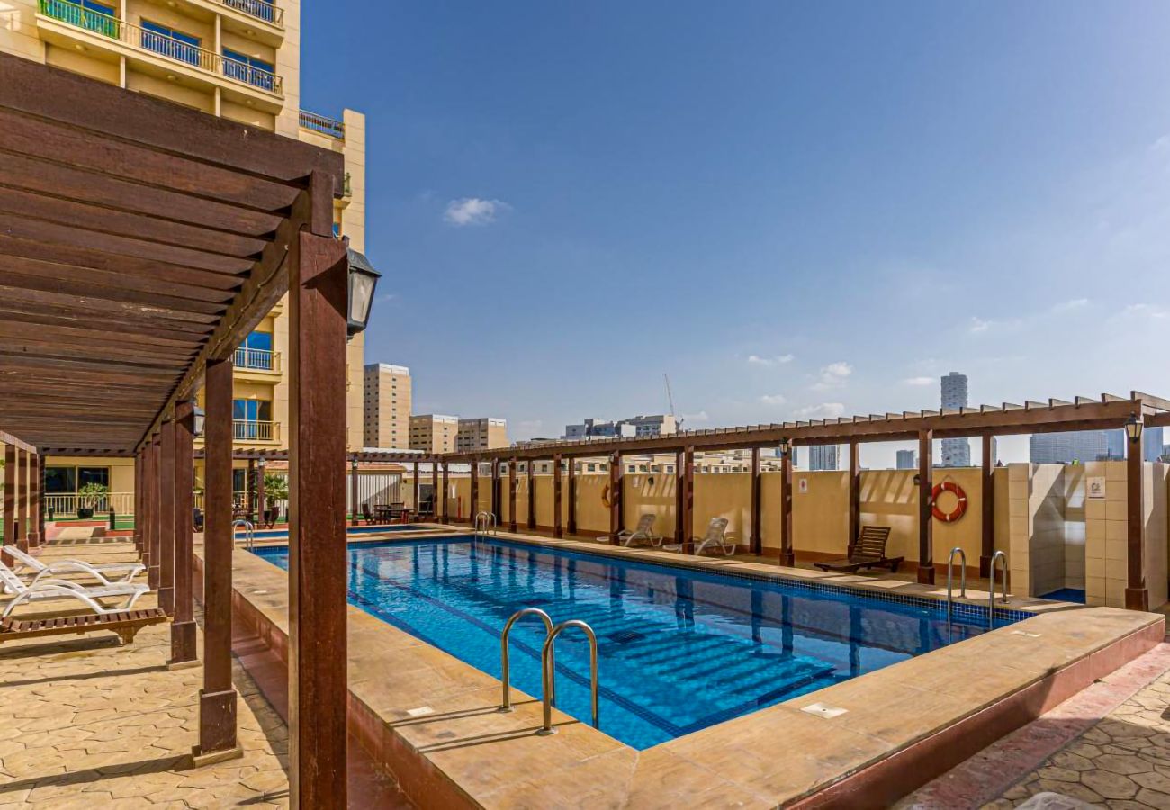 Ferienwohnung in Dubai - Near Park and Shopping Mall | Minimal 1BR