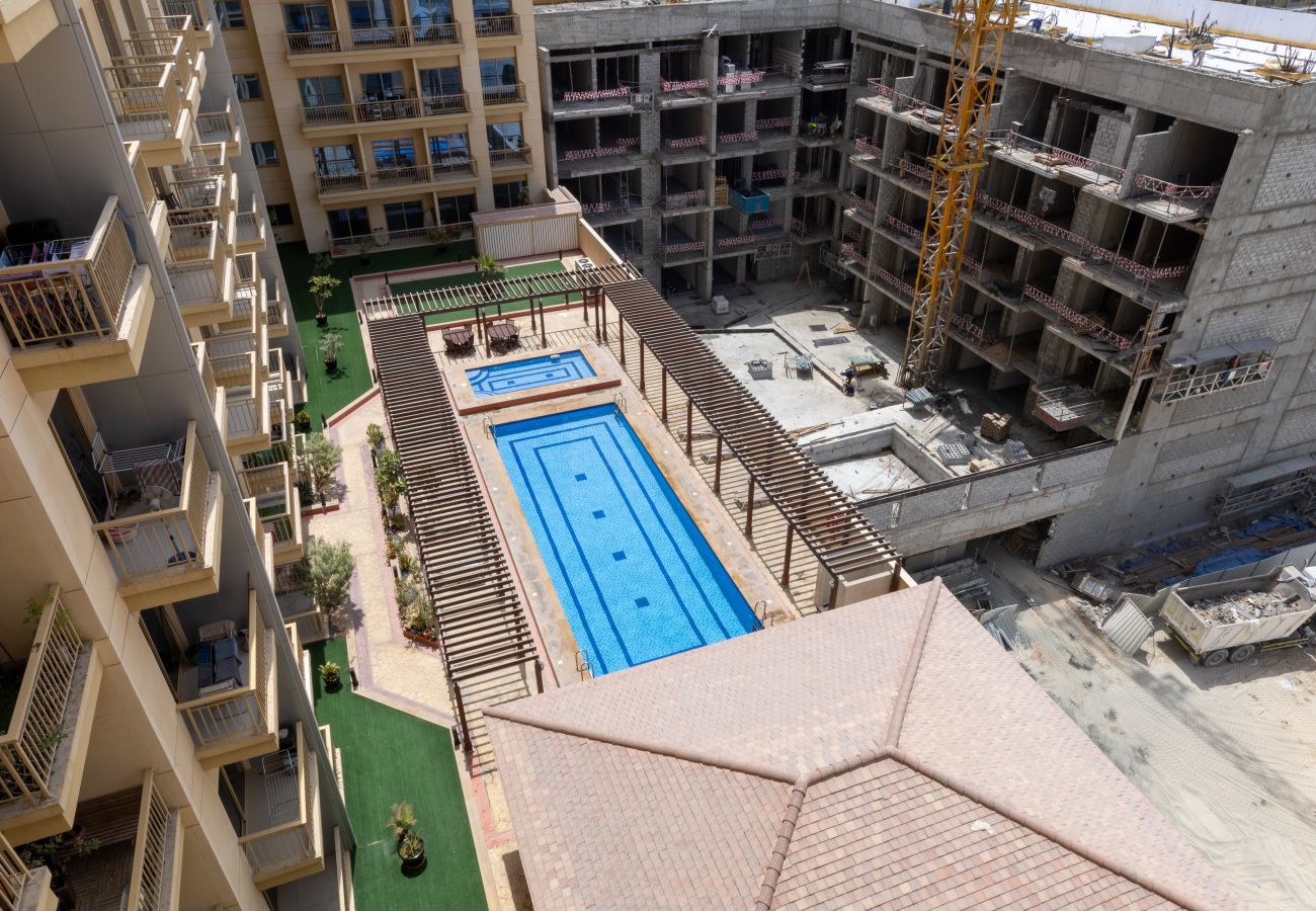 Ferienwohnung in Dubai - Near Park and Shopping Mall | Minimal 1BR