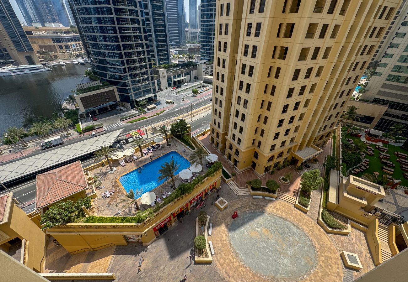 Ferienwohnung in Dubai - Pool View | Near Beach | Vast and Best for Family