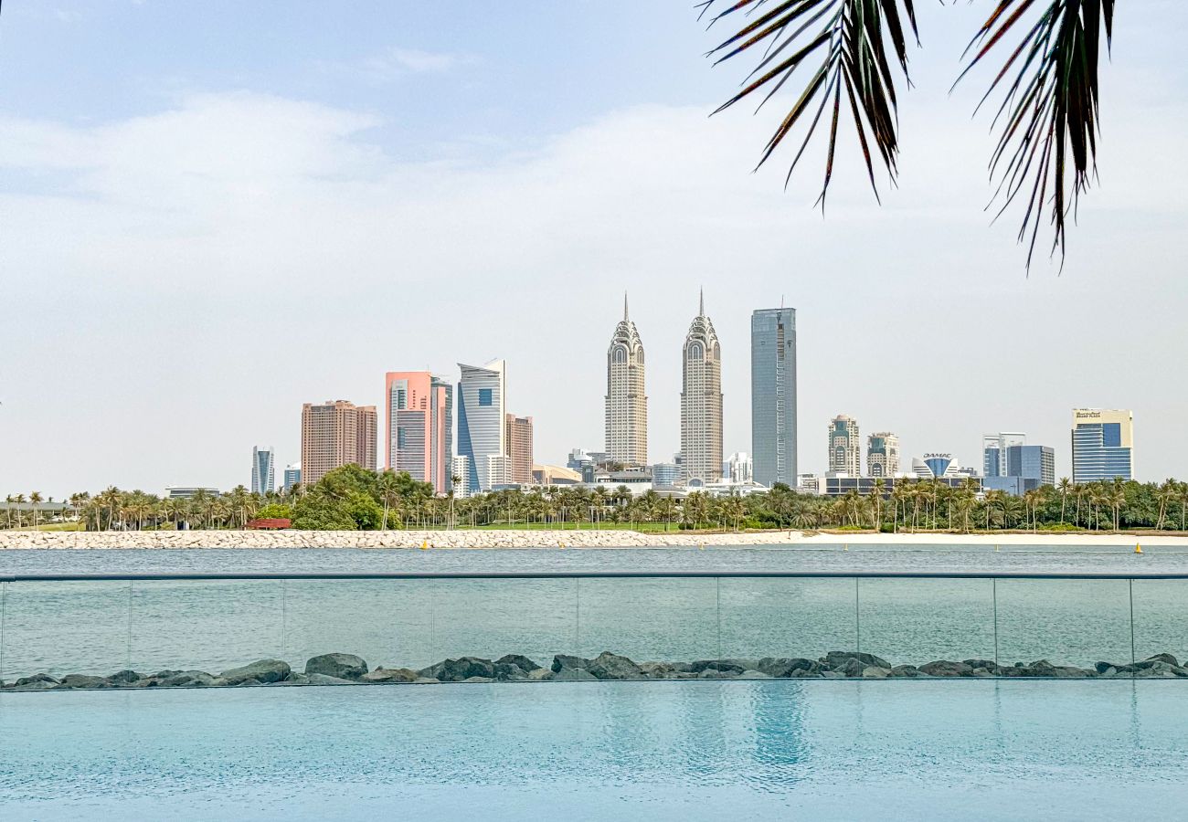 Ferienwohnung in Dubai - Direct Beach Access | Spectacular Views | Upgraded