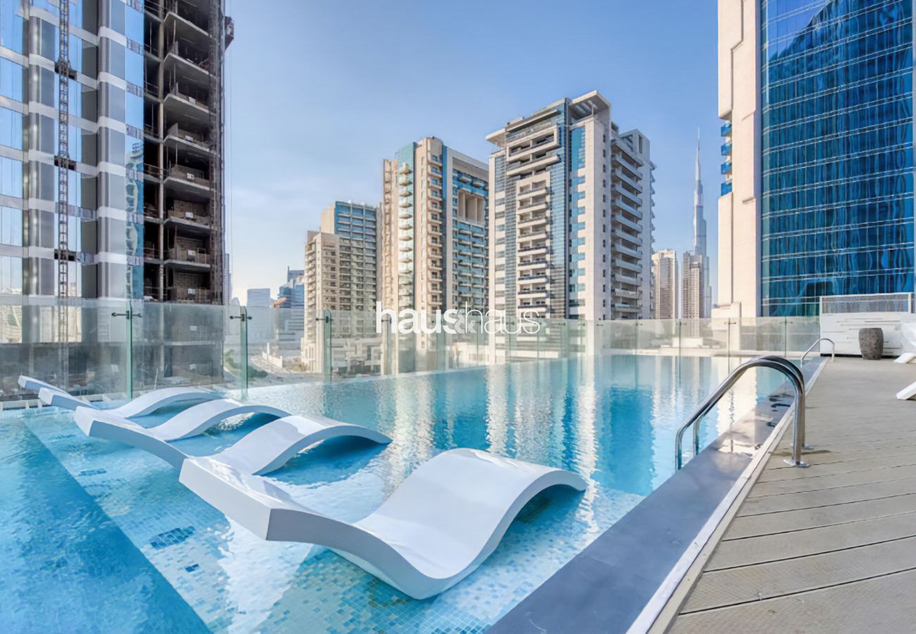 Studio in Dubai - Burj Khalifa View | Cosy Studio | On High Floor