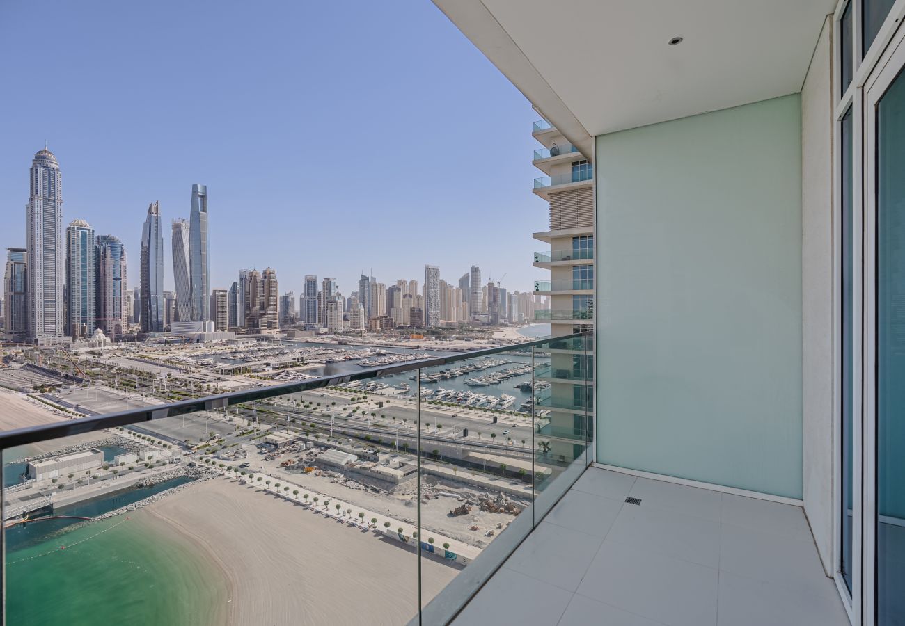 Ferienwohnung in Dubai - Spectacular Sea View | Beach Access | Brand New