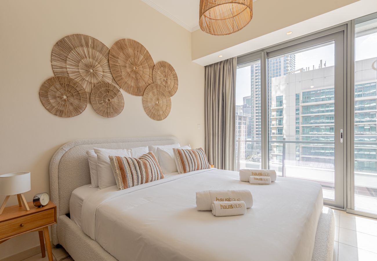 Ferienwohnung in Dubai - Modern Boho 2BR | Vibrant Marina Living