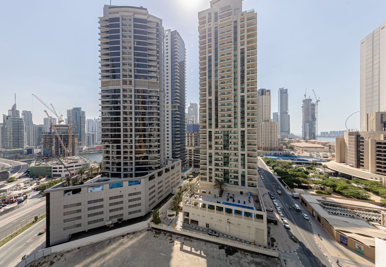 Ferienwohnung in Dubai - Newly Furnished | Near Beach | Vibrant Community