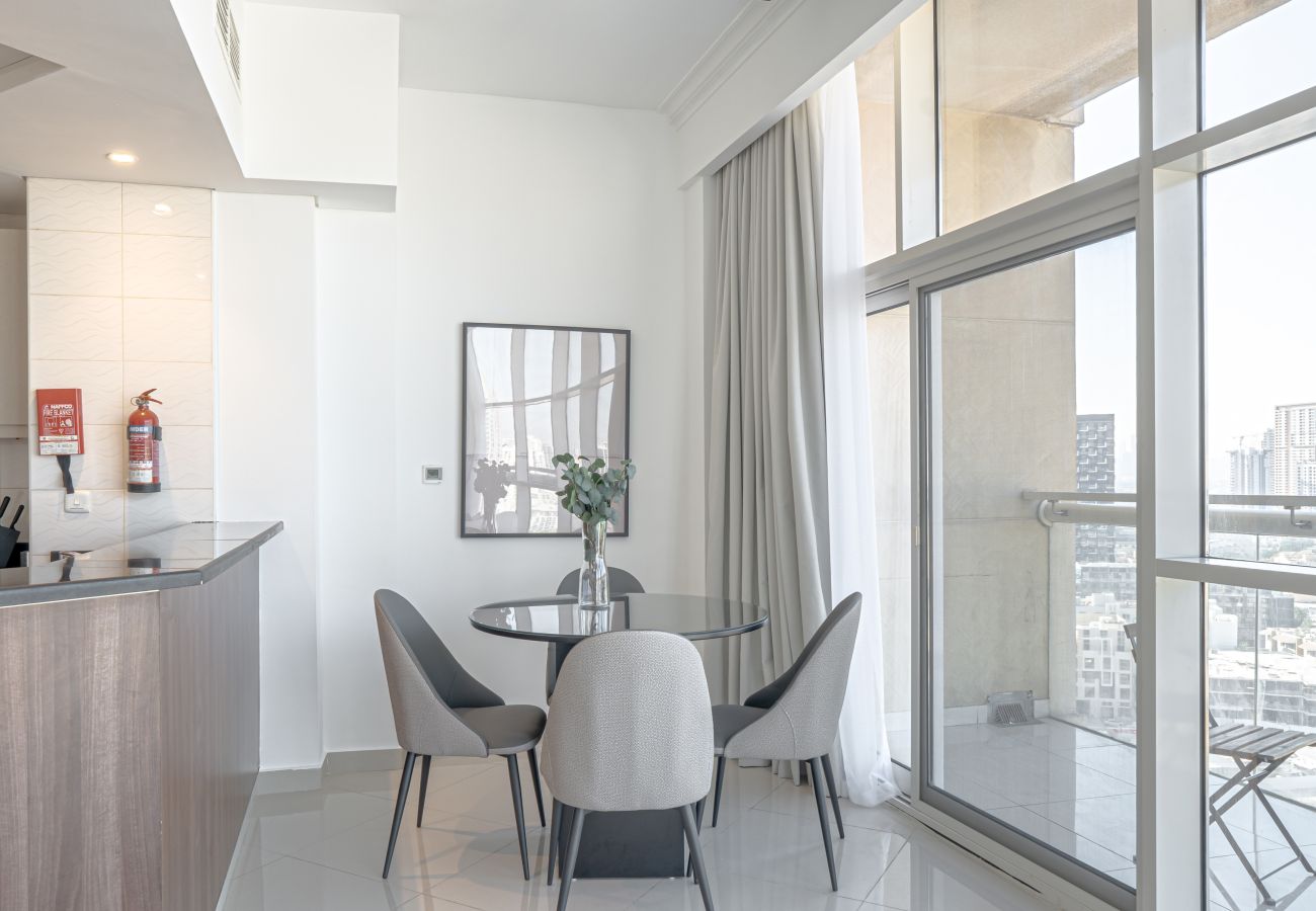 Ferienwohnung in Dubai - Bright | Brand New 1BR | Park View