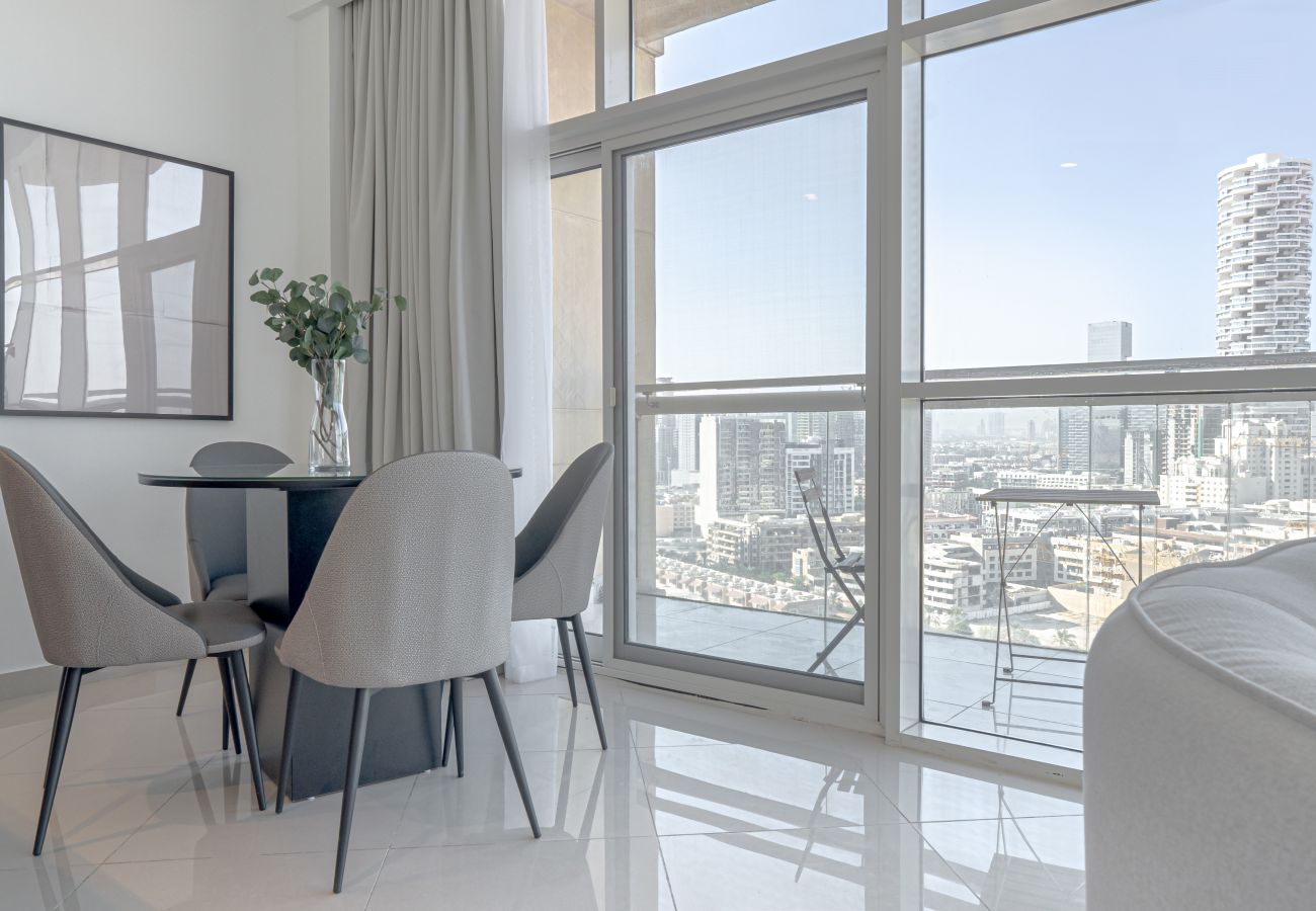 Ferienwohnung in Dubai - Bright | Brand New 1BR | Park View