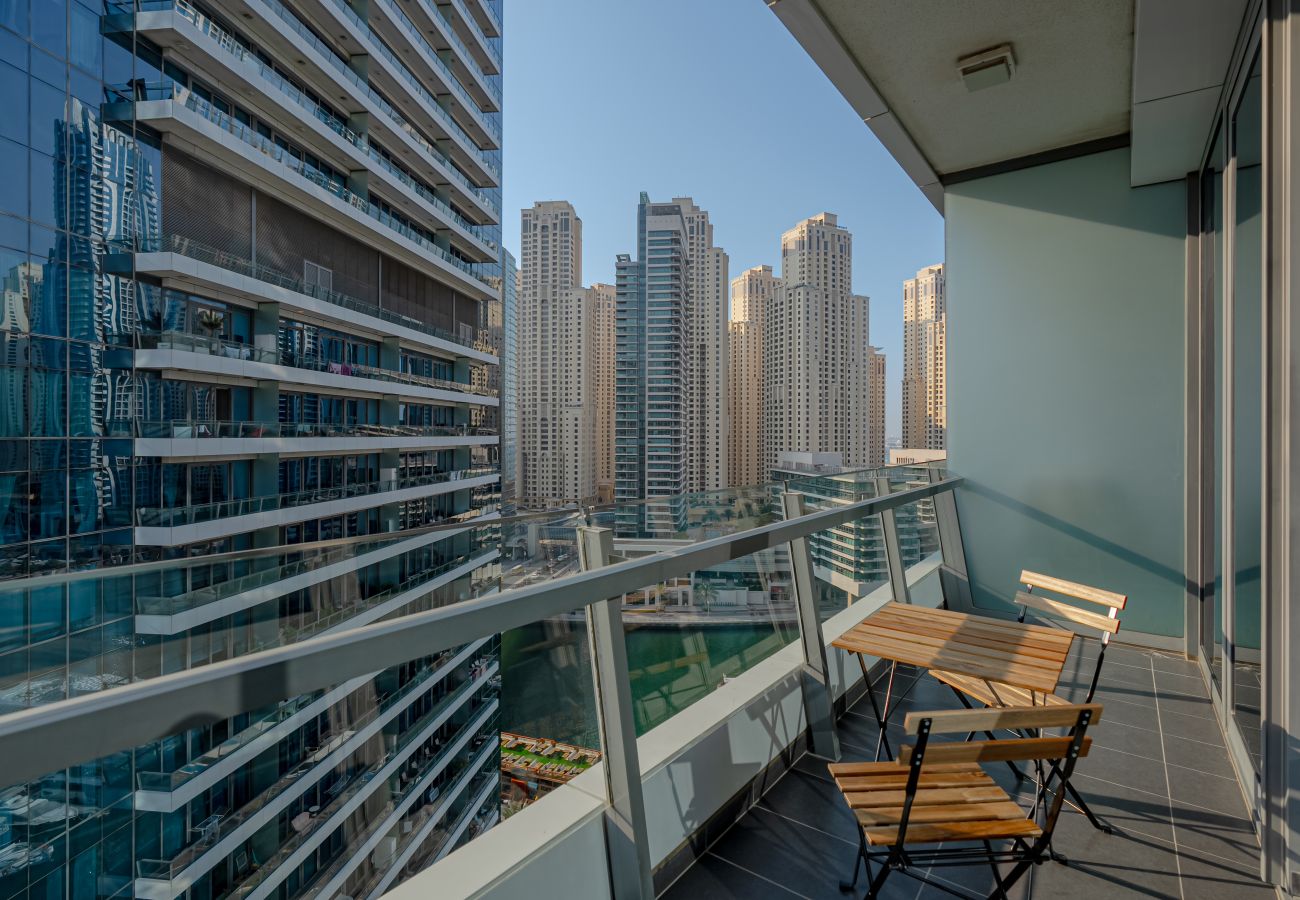 Ferienwohnung in Dubai - Contemporary 1BR | Sleeps 4 | Central